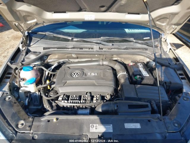 3VWD17AJ1EM215371 Volkswagen Jetta 1.8t Se