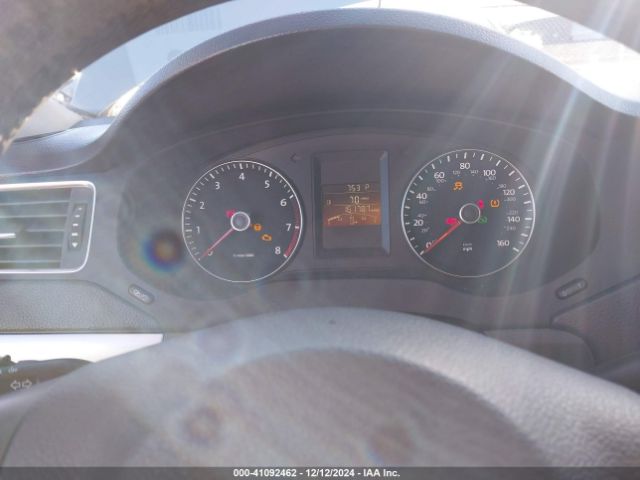 3VWD17AJ1EM215371 Volkswagen Jetta 1.8t Se