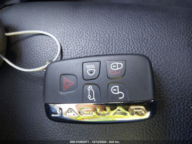 SAJAR4FX7JCP27238 Jaguar Xe 25t