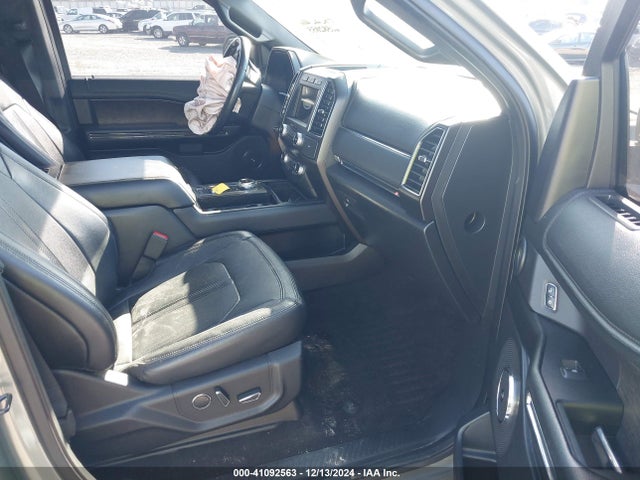 Ford Expedition Limited 2019 1FMJU1KT1KEA22256 Image 5