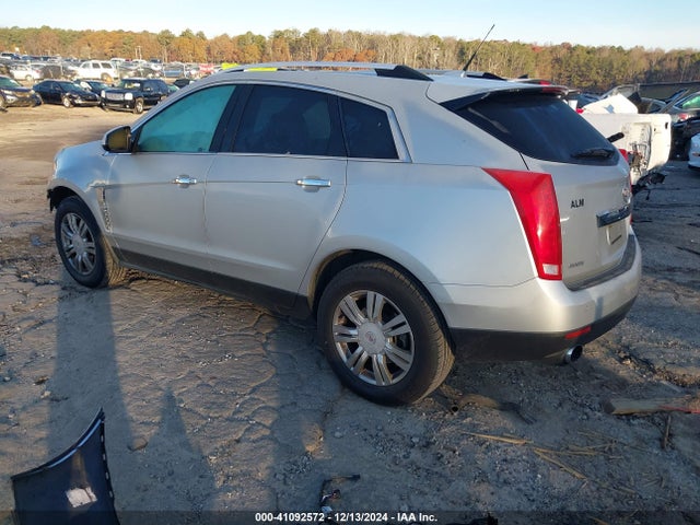2010 CADILLAC SRX 3GYFNAEY2AS511939 Photo 2