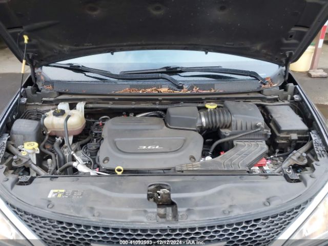 2C4RC1EGXHR788670 Chrysler Pacifica Touring-l Plus
