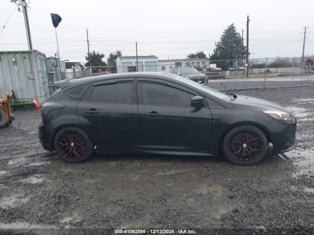 1FADP3L91EL441379 Ford FOCUS ST
