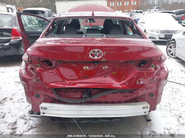 4T1C11AK0NU650328 Toyota CAMRY LE