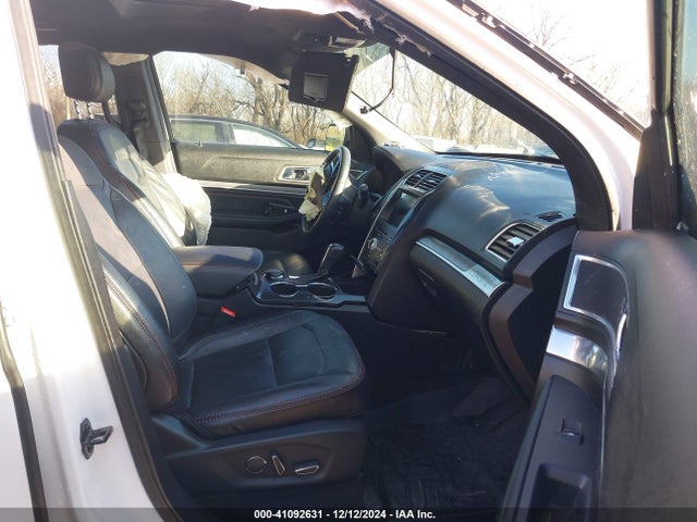 1FM5K8GT2HGD12298 Ford EXPLORER SPORT