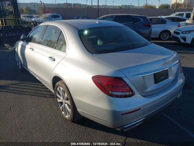 WDDZF4JB5HA078797 Mercedes-Benz E 300