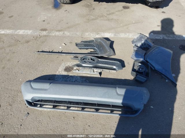 5TFJU4GN7EX063743 Toyota Tacoma Prerunner V6