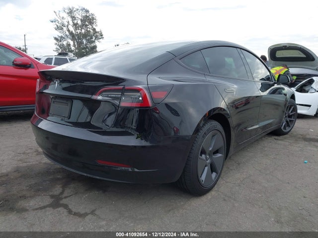 2023 TESLA MODEL 3 5YJ3E1EA9PF393899 Photo 3