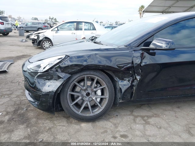 2023 TESLA MODEL 3 5YJ3E1EA9PF393899 Photo 5