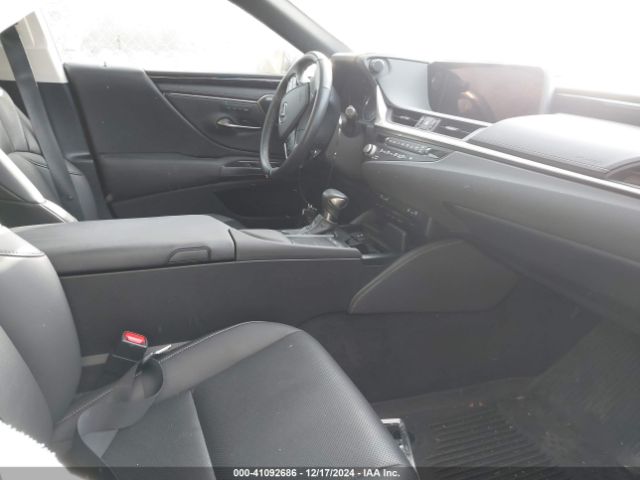 58ADA1C12MU005163 Lexus ES 300H