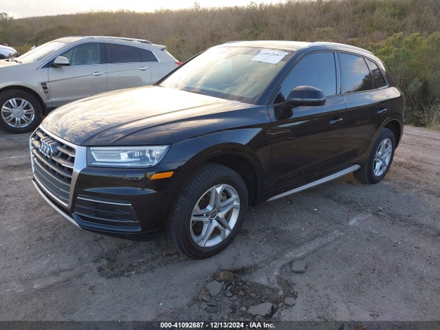 WA1ANAFY8J2178621 Audi Q5 2.0t Premium/2.0t Tech Premium