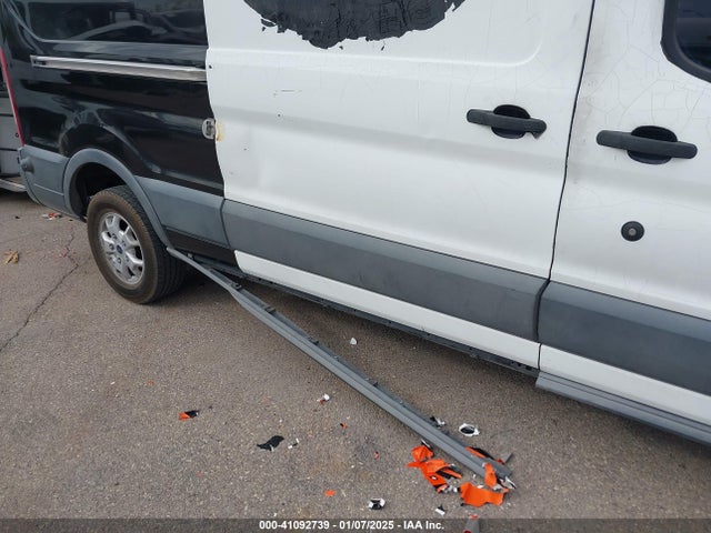 Ford Transit-250 2015 1FTYR2CM6FKA84521 Image 6