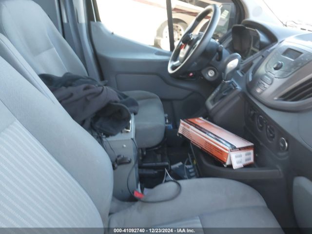 1FTYR2CM5FKB28332 Ford Transit-250
