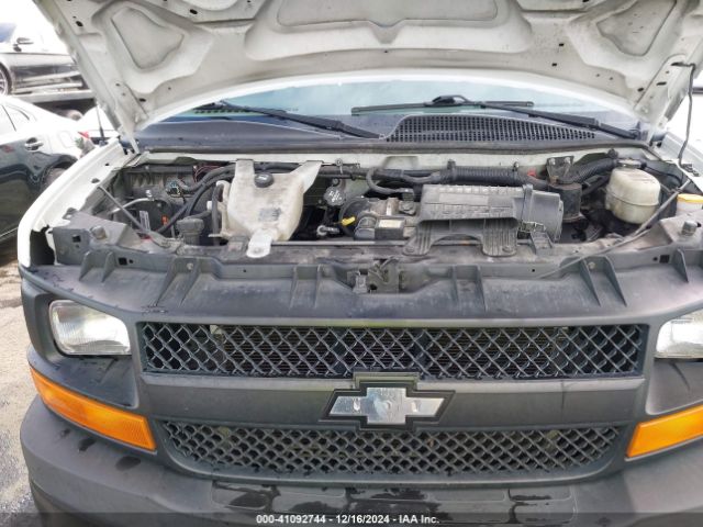 1GCWGAFF8G1150692 Chevrolet Express 2500 Work Van
