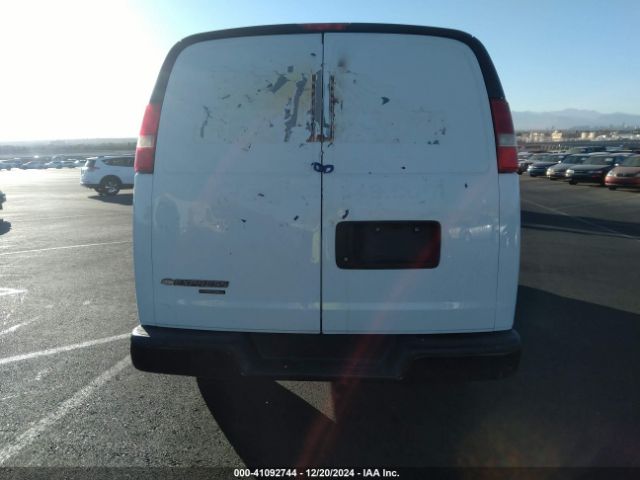 1GCWGAFF8G1150692 Chevrolet Express 2500 Work Van
