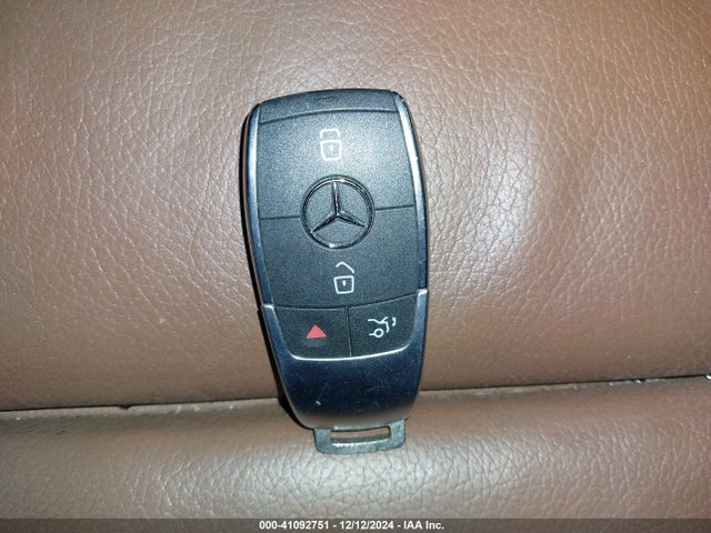 55SWF6EB9KU284365 Mercedes-Benz Amg C 43 4matic