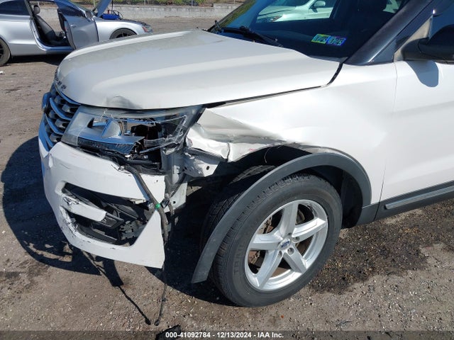 Ford EXPLORER XLT 2017 1FM5K8D88HGD32670 Image 6