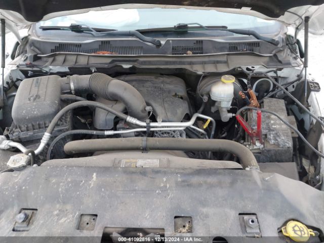 2018 RAM 1500 1C6RR7FT2JS139146 Photo 9