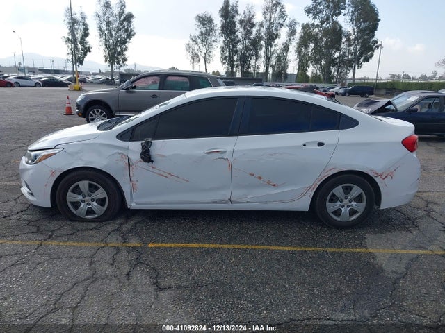 Chevrolet Cruze Ls Auto 2018 1G1BC5SM8J7190306 Image 14