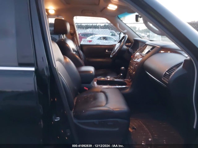 JN8AY2NE0H9703252 Nissan 2017