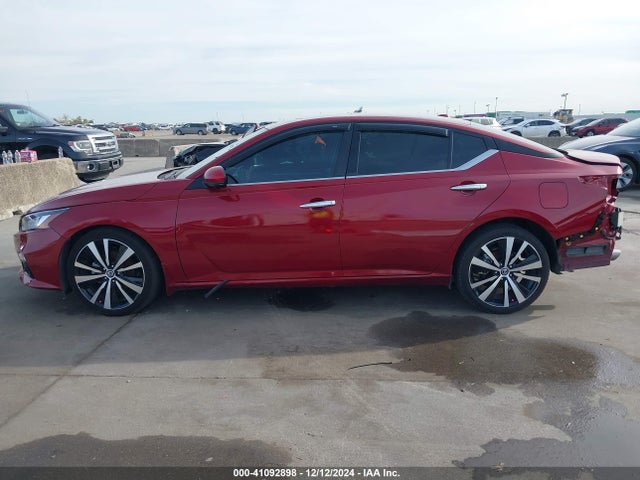 1N4BL4FW7MN383162 Nissan Altima Platinum Intelligent Awd
