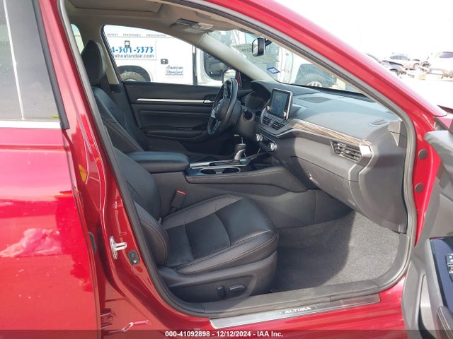 1N4BL4FW7MN383162 Nissan Altima Platinum Intelligent Awd