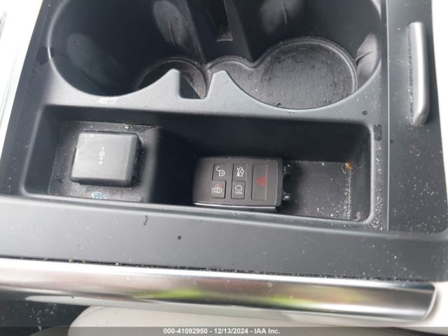 2021 JAGUAR XF SAJBL4GX9MCY89803 Photo 10