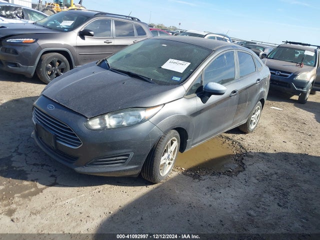 Ford FIESTA SE 2019 3FADP4BJ4KM163282 Image 2