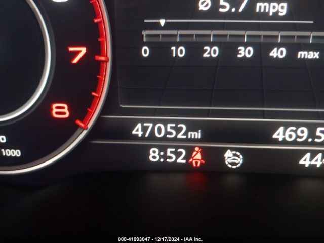 WA1VAAF75KD031828 Audi Q7 55 Premium