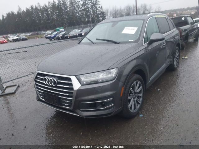 WA1VAAF75KD031828 Audi Q7 55 Premium