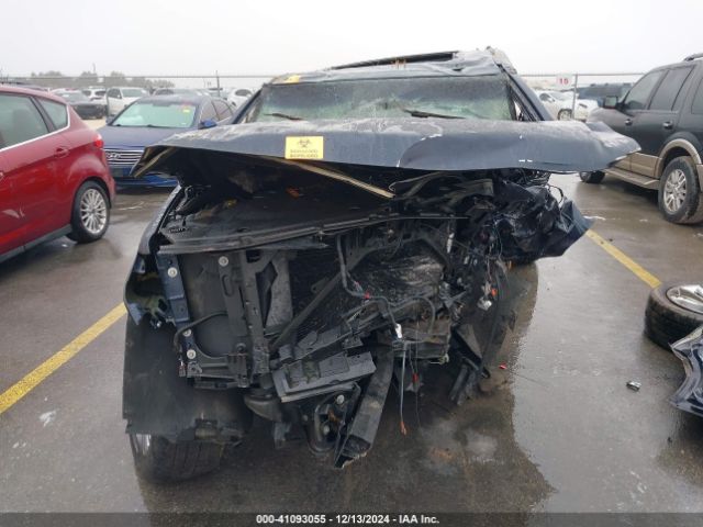 1GNSCCKC8HR334350 Chevrolet Tahoe Premier
