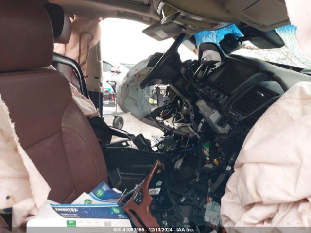 1GNSCCKC8HR334350 Chevrolet Tahoe Premier