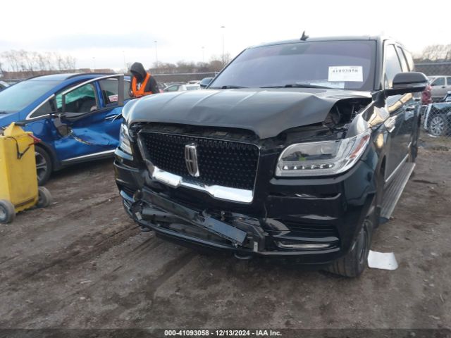 5LMJJ2LT7LEL09015 Lincoln Navigator Reserve