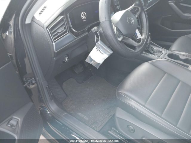 3VW7M7BU9NM023273 Volkswagen Jetta 1.5t Se