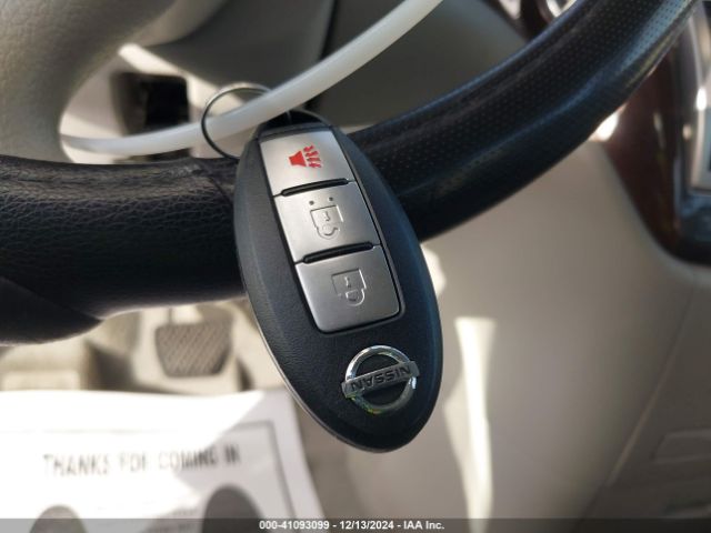 JN8AE2KP8F9123310 Nissan QUEST S