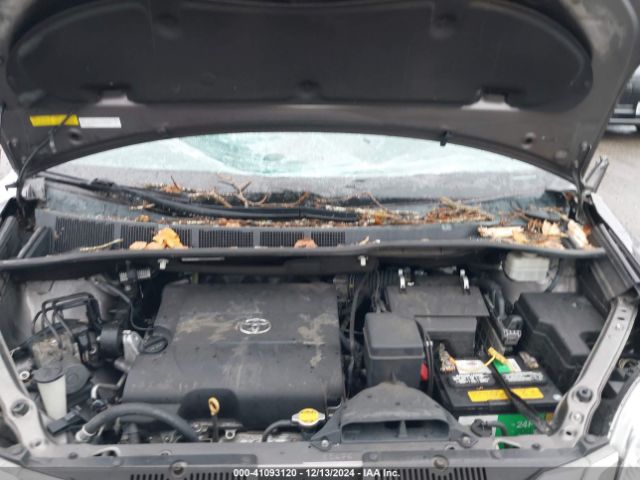 5TDDK3DC2ES083520 Toyota Sienna Xle 7 Passenger