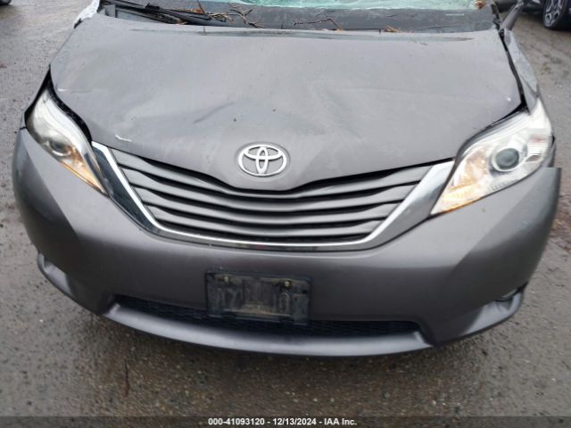 5TDDK3DC2ES083520 Toyota Sienna Xle 7 Passenger