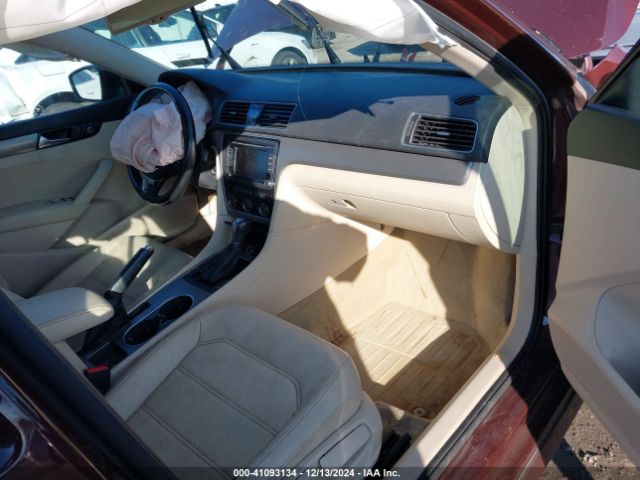 1VWBT7A3XEC087278 Volkswagen Passat 1.8t Se