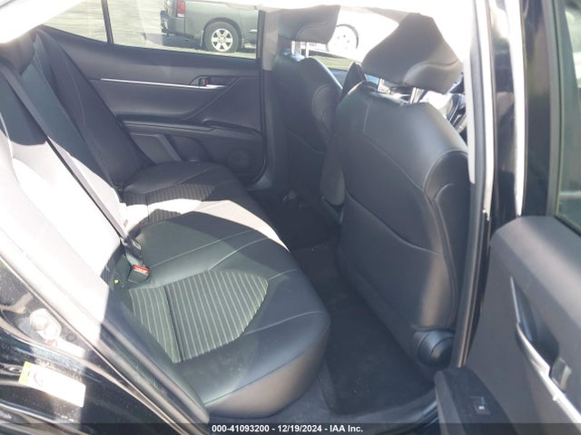 JTNB11HKXJ3006191 Toyota CAMRY SE