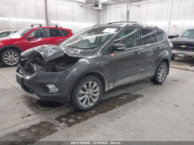 Ford Escape Titanium 2018 1FMCU9J90JUB17568 Image 2