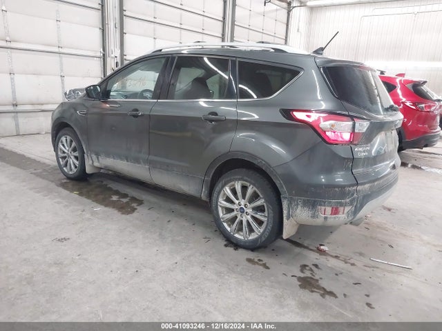 Ford Escape Titanium 2018 1FMCU9J90JUB17568 Image 3