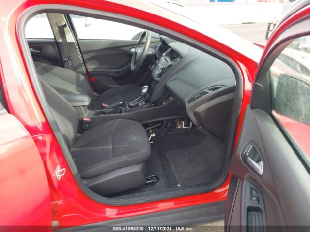 1FADP3K25GL286634 Ford FOCUS SE