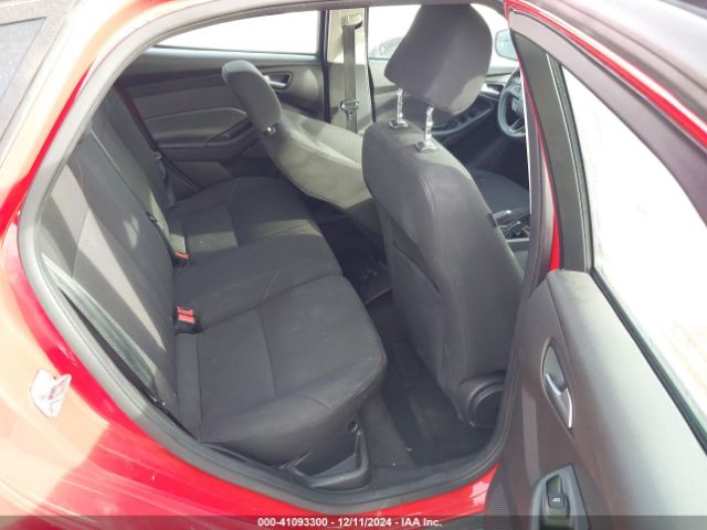 1FADP3K25GL286634 Ford FOCUS SE