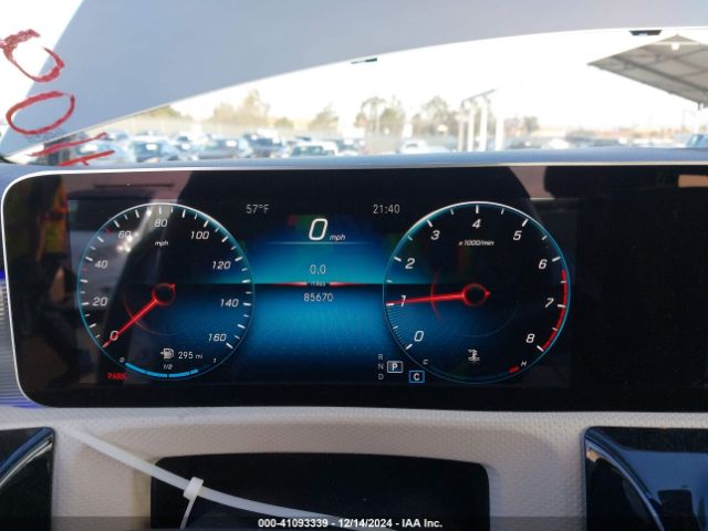 WDD3G4EB9KW020098 Mercedes-Benz A 220