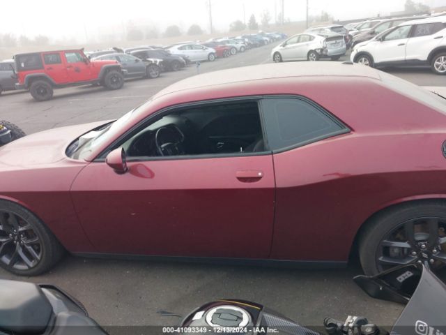 2C3CDZBT9KH661249 Dodge Challenger R/t
