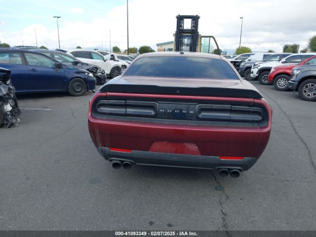 2C3CDZBT9KH661249 Dodge Challenger R/t