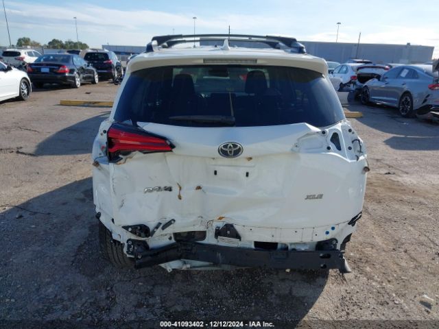JTMWFREVXHJ715181 Toyota Rav4 Xle