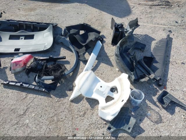 JTMWFREVXHJ715181 Toyota Rav4 Xle