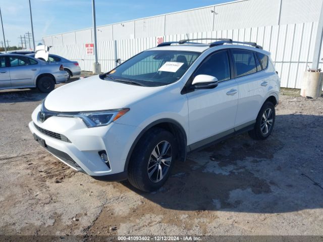 JTMWFREVXHJ715181 Toyota Rav4 Xle