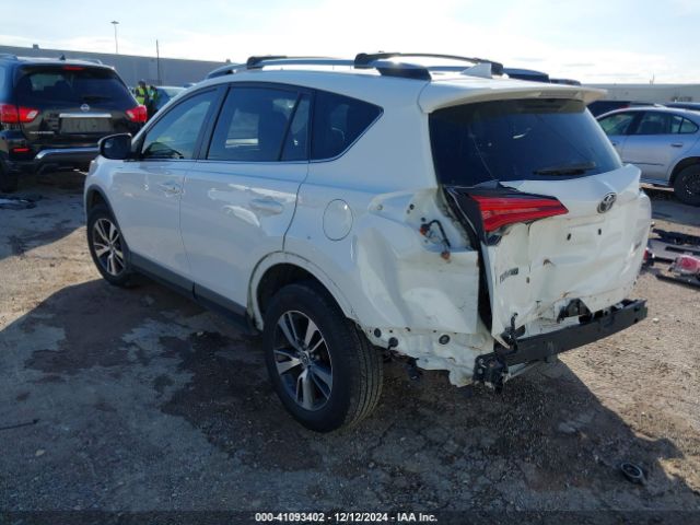 JTMWFREVXHJ715181 Toyota Rav4 Xle